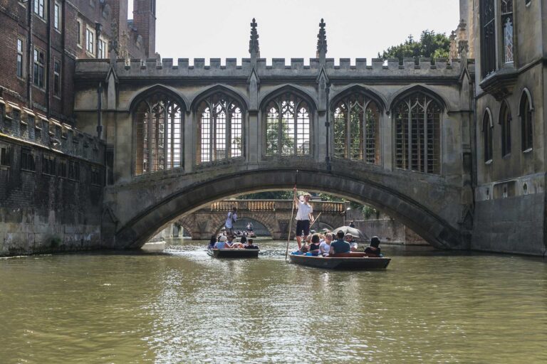 punting on the river under the bridge of sighs in cambridge england around the world top 5 cities